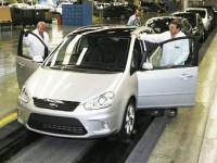Ford перенесет производство модели C-Max в Испанию