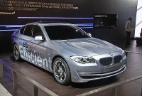 BMW показала гибридную BMW 5-Series ActiveHybrid (фото)