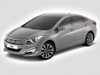 Hyundai рассекретила новый большой седан Hyundai i40 (фото)