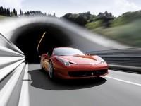 Стали известны планы Ferrari по выводу на рынок новых суперкаров