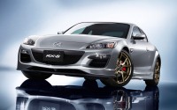 Mazda представила особую серию четырёхместного заднеприводного спорт-купе RX-8 Spirit R