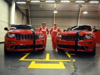 Ferrari подарила пилотам Формулы-1 по заряженному Jeep Grand Cherokee