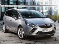 Российский офис Opel назвал цены на новую Zafira