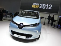 Электрокар Renault Zoe проедет без подзарядки 210 километров