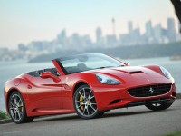 Появились подробности о новом поколении Ferrari California