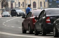 Замначальника ГАИ заявил, что кортежи имеют право нарушать правила дорожного движения 