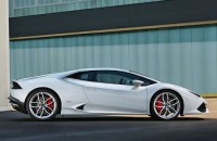 Компания Lamborghini отказалась от гибридных суперкаров