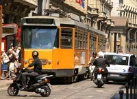 Жителям Милана заплатят за отказ от езды на машинах