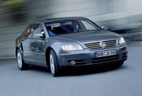 ����� Volkswagen Phaeton ����� ������ �� ���� Audi A6