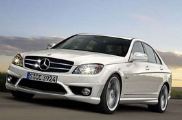 Появились первые фото Mercedes C63 AMG
Появились первые фото Mercedes C63 AMG