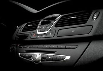 ������ BMW X3 � ������� ����� ������ BMW X1