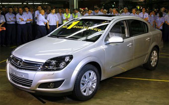 � ������ �������� ������������ ������ Opel Astra

