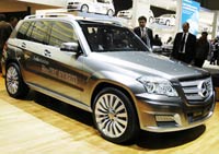 Mercedes GLK оказался гибридом (ФОТО)
Mercedes GLK оказался гибридом (ФОТО)