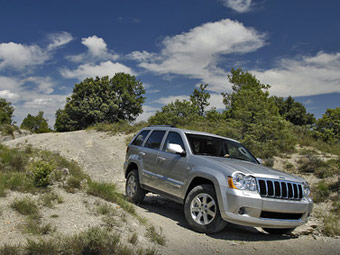 ����� ��������� Jeep Grand Cherokee �������� � 2010 ����