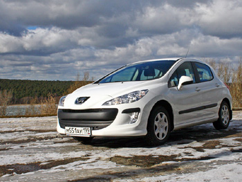 ����� Peugeot 308 � ������ ���� � ������
