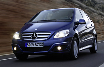 Mercedes обновил В-класс (фото) Mercedes обновил В-класс (фото)