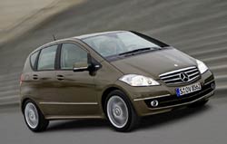 Mercedes показал обновленный А-класс
Mercedes показал обновленный А-класс