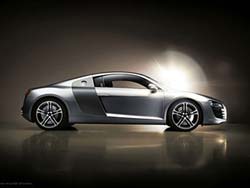 ����� ������ Audi R8 ������� 572-������� V10 
