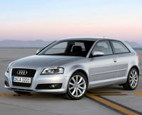 Audi представила новый хэтчбек A3 (фото)
Audi представила новый хэтчбек A3 (фото)