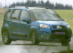 Новый компактный однообъемник Citroen покажут в Париже
Новый компактный однообъемник Citroen покажут в Париже