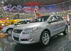 Chery познакомила россиян с новинками M11 и M12 Chery познакомила россиян с новинками M11 и M12