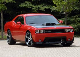 Компания Dodge подготовила версию Challenger с мотором от Viper SRT-10
Компания Dodge подготовила версию Challenger с мотором от Viper SRT-10