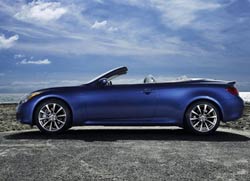 Infiniti G37 Convertible дебютировал на автошоу в Лос-Анджелесе
Infiniti G37 Convertible дебютировал на автошоу в Лос-Анджелесе