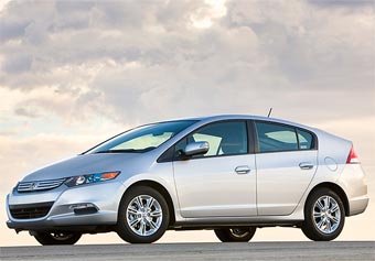 Honda представила первый снимок самого дешевого серийного гибрида в мире Honda представила первый снимок самого дешевого серийного гибрида в мире