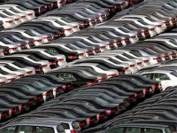 Продажи автомобилей в Великобритании в марте упали на треть
Продажи автомобилей в Великобритании в марте упали на треть