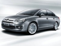Citroen обновил для китайцев седан C4
Citroen обновил для китайцев седан C4