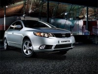 Самая мощная версия Kia Cerato появится в России в августе Самая мощная версия Kia Cerato появится в России в августе