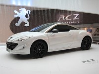 Компания Peugeot представила спецверсию спортивного купе RCZ
Компания Peugeot представила спецверсию спортивного купе RCZ