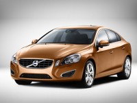 Volvo показала S60 нового поколения Volvo показала S60 нового поколения