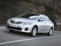 Компания Toyota представила обновленный седан Corolla (фото) Компания Toyota представила обновленный седан Corolla (фото)