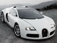 Преемник суперкара Bugatti Veyron получит 1200-сильный мотор Преемник суперкара Bugatti Veyron получит 1200-сильный мотор