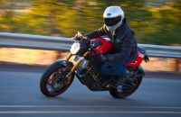 Электромотоцикл, похожий на мотоцикл (фото) Электромотоцикл, похожий на мотоцикл (фото)