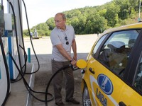 Владимир Путин предложил повысить пошлины на иномарки Владимир Путин предложил повысить пошлины на иномарки