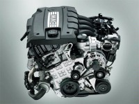 ����� ������ Saab ������� 1,6-�������� ����������� BMW
