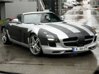 Фотошпионы засняли открытый Mercedes-Benz SLS AMG
Фотошпионы засняли открытый Mercedes-Benz SLS AMG