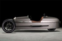 Компания Morgan официально представила трехколесный автомобиль
Компания Morgan официально представила трехколесный автомобиль