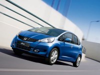 ������� ���������� ���� �� ����������� Honda Jazz
