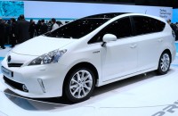 Toyota перенесла запуск универсала и минивэна Prius
Toyota перенесла запуск универсала и минивэна Prius