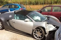 Во Франции разбили первый серийный гиперкар Bugatti
Во Франции разбили первый серийный гиперкар Bugatti