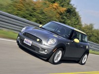Компания BMW подвела итоги испытаний электрических MINI Компания BMW подвела итоги испытаний электрических MINI