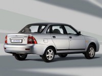 Lada Priora получила усовершенствованный 1,6-литровый восьмиклапанный двигатель. Lada Priora получила усовершенствованный 1,6-литровый восьмиклапанный двигатель.