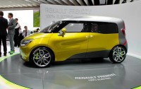 Renault привезла во Франкфурт семейный электрокар Renault Frendzy (фото) Renault привезла во Франкфурт семейный электрокар Renault Frendzy (фото)