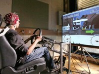 Автомобилями Nissan можно будет управлять силой мысли Автомобилями Nissan можно будет управлять силой мысли