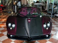 Последний родстер Pagani Zonda F отправят на Украину Последний родстер Pagani Zonda F отправят на Украину