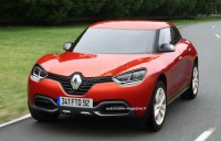 Renault готовит дешевый кроссовер конкурента Nissan Juke
Renault готовит дешевый кроссовер конкурента Nissan Juke