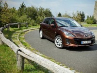 Стали известны российские цены на обновленную Mazda3 Стали известны российские цены на обновленную Mazda3